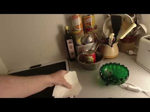 MongoTV_10406 - SPISER LILLE SKÅL SALTLAKRIDS SØNDAG MIDNAT