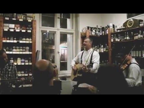 Axels Law - Paddy works on the railway