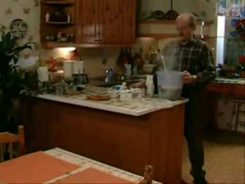 Sepon epäonnistunut pontikan valmistus