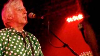 Robyn Hitchcock - "She Doesn't Exist" Live at Underground Arts, Philadelphia, PA 4/27/18
