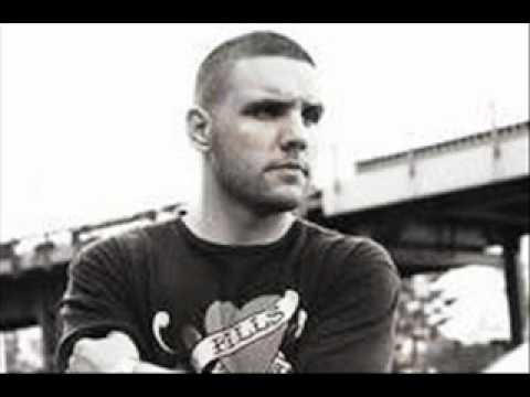 Fler feat Moe Mitchell- Mein Lifestyle