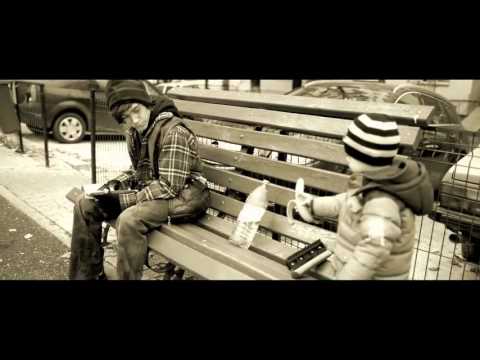 Boier Bibescu feat  Sarmalele Reci -  Pare usor Official Video