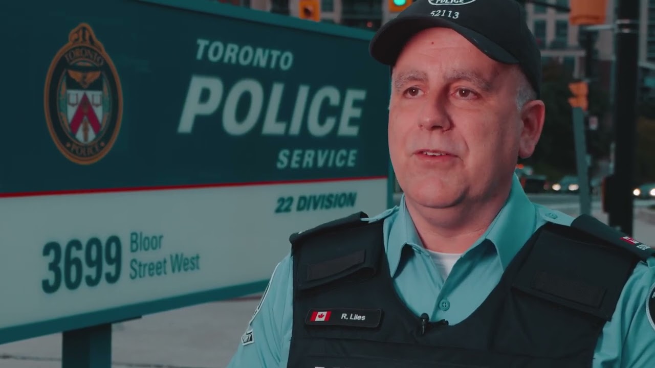 Volunteer Officer Helps Find Missing Child