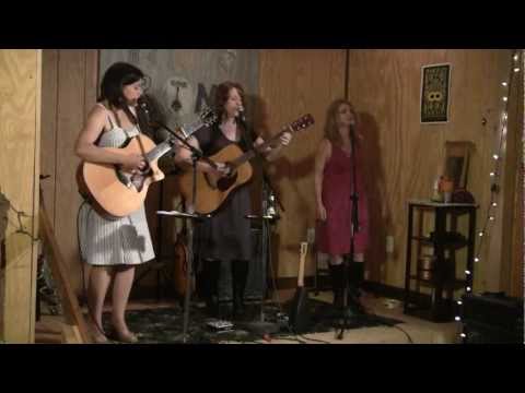 The Boxcar Lilies at The Front Porch - 6-8-12 : Six Ways To Sunday