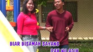 Download lagu biar bisamah - harry & stephanie mp3 Download lagu biar bisamah - harry & stephanie mp3