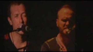 Coldplay - The Hardest Part & Postcards From Far Away (Live in Argentina, 26-02-2010)