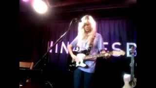 Nina Nesbitt Live Jessica