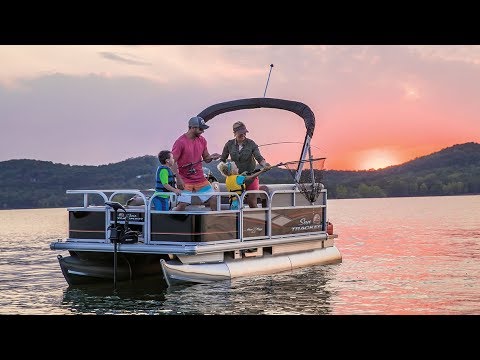 Sun tracker boats: bass buggy 16 dlx fishing pontoon
