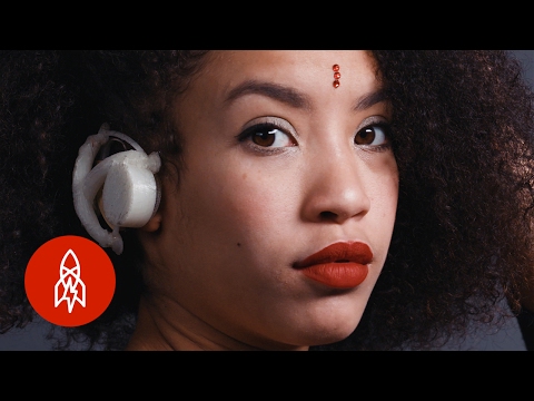 アドベンチャー博士がバイオニックマンを作っている (Dr. Adventure is Making the Bionic Man)