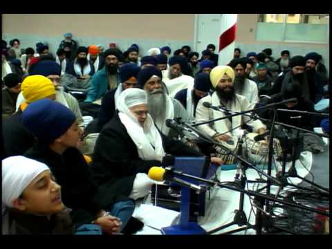 008 Toronto Dec. 2013 Smaagam - Wednesday Evening Akhand Keertan - B. Sant Kaur Jee Amritsar