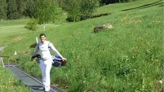 preview picture of video 'Förderband Golfplatz Passeier Meran Wellness Hotel Andreus Meran Südtirol'