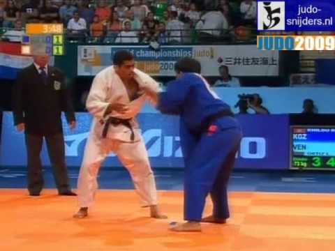 Judo 2009 Rotterdam: Ramazan Khilou (KGZ) - Ludwig Ortiz (VEN) [-73kg].