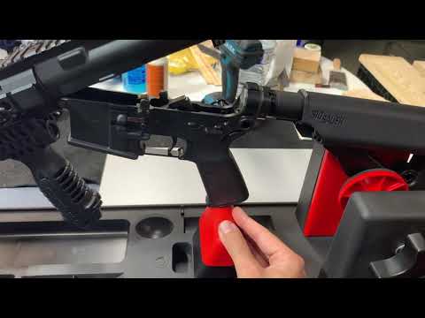 HOPPES GUN VISE AR VISE SHOTGUN VISE RIFLE CLEANING VISE BENCHTOP CLEANING PADDED