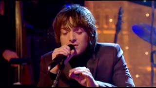 HD Paolo Nutini   10 10 Jools Hootenanny (Captioned)