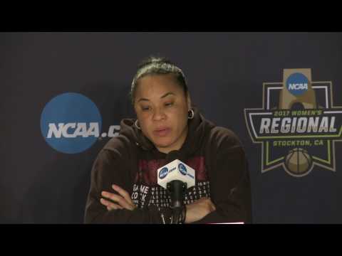 2017 NCAA Tournament: South Carolina beats Quinnipiac in Sweet 16: Dawn Staley and players