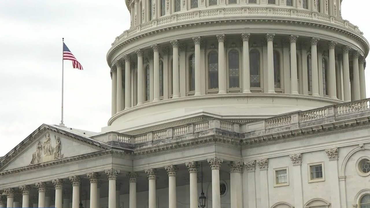 Supreme Court weighs Trump’s use of emergency powers for sweeping tariffs