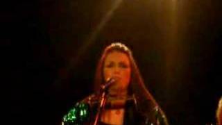 Sandi Thom - Human Being (live clip)