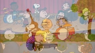 Peanuts Gang Singing &quot;Introduction&quot; by: Chicago