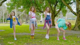Haschak Sisters-I wanna dance (Lyrics)