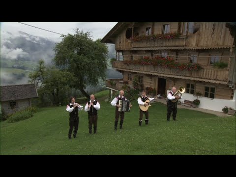 Alpenoberkrainer - Mit Freunden am Stammtisch