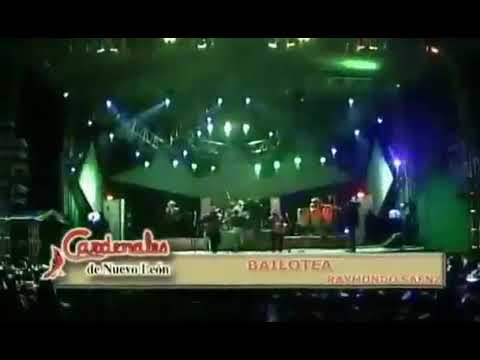 los cardenales de nuevo leon bailotea (en vivo)