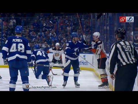 Max Jones vs Mikhail Sergachev Feb 21, 2023