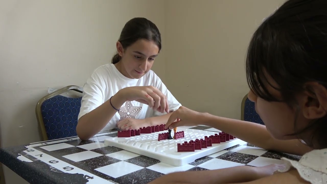 BÜYÜKŞEHİR, BİNLERCE GENCİ GENÇLİK MERKEZLERİNDE BULUŞTURUYOR