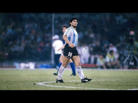 20 Times Diego Maradona Shocked Everyone With Insane Ball Control