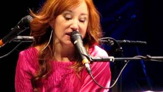 Tori Amos Eindhoven Oct 15th - Shattering sea