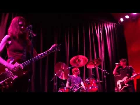 The Juliana Hatfield Three - I Got No Idols - Live in San Francisco