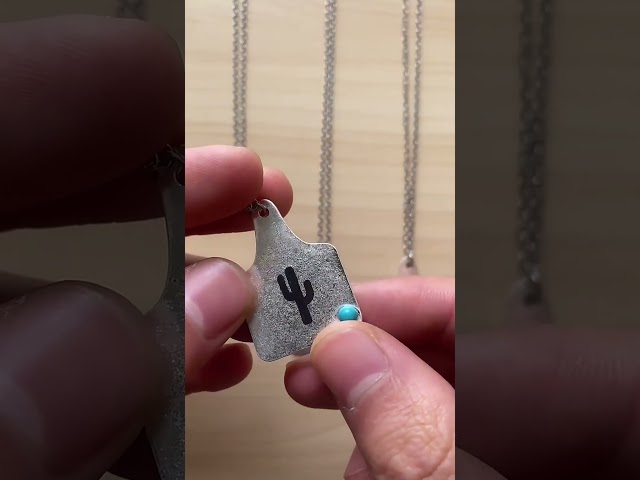 Vídeo relacionado con Mikovivi Collar Vaquera Western, Plata Multicapa Collar Cabeza De Toro & Sombrero Vaquero Turquesa Imitación Retro Joyería Boho para Mujeres Concierto Country Accesorios Atuendo Rodeo