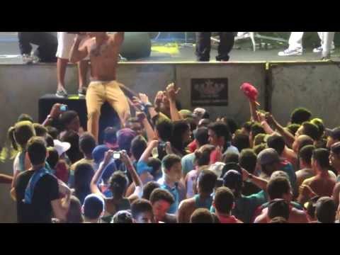 EDCITY PULANDO NO MEIO DA GALERA [HD]