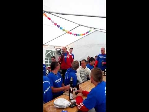 Aufstiegsfeier Auerbach/Hormersdorf - Edgar singt