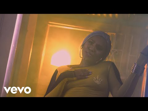 Vybz Kartel, Lolaa Smiles - Addi Right Size (Official Video)