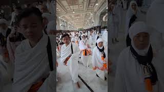 Download lagu UMROH KELUARGA BESAR ABAH KH ASEP MUBAROK mp3