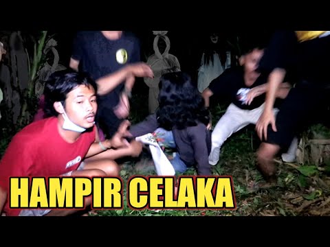 main-jailangkung-di-sar4ng-pocong-part-2-penunggunya-ng4muk-no-clickbait-eror-22