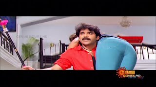 Actress Ramya Krishna hot b*tt in tight jeans