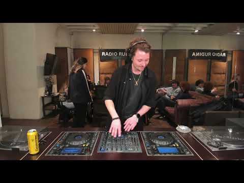 WHOIS:FERDIO | Radio Rudina