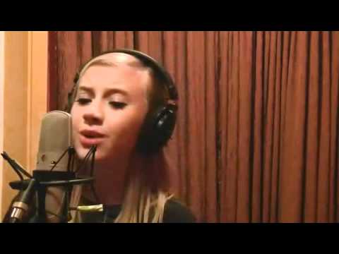 12 Year Old Lauren Marie Presley - Singing A Little Bit Stronger