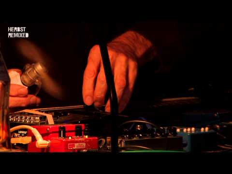 steirischer herbst 2010 - Guilty Guitars - Keith Rowe