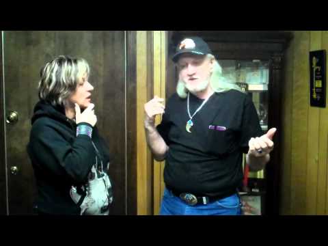 Shawna P brings ya EarthFunk News from the legendary Fame Studios in Muscle Shoals, Al 2