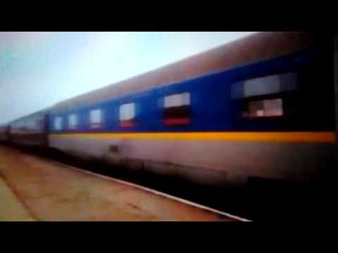 EGM621 65-0990-5 cu trenul IR1641 intră în gara Satu Mare la destinație (14.03.2017).