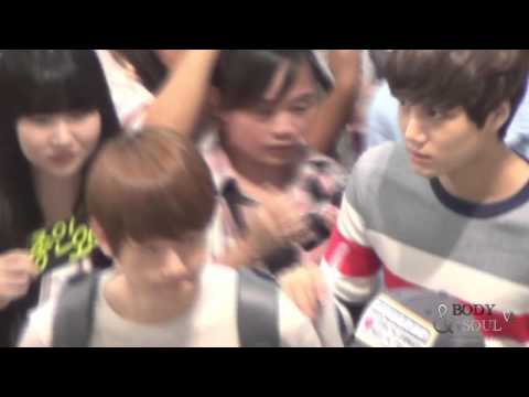 [HD][Fancam] 120908 Gimpo Airport - EXO-K KAI & BAEKHYUN #KAIBAEK Focus [by BODY_n_SOUL]