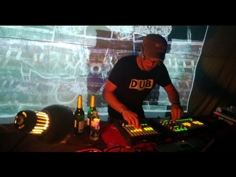 Szoba Studio pres: BIODUB live @ RTS.FM 28.09.2013