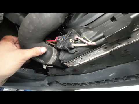 2014 VOLKSWAGEN PASSAT RADIATOR REPLACEMENT