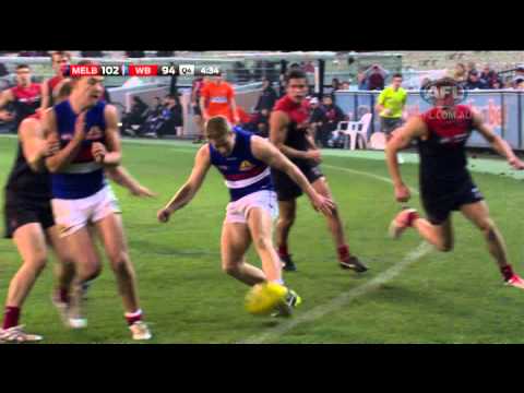 Western Bulldogs' fourth quarter fightback (Round 14 - Western Bulldogs v Melbourne, 2013)