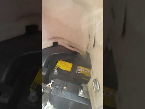 2006 Toyota Prius Battery location
