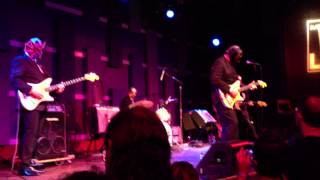 MZB - Los Straitjackets - Sleepwalk