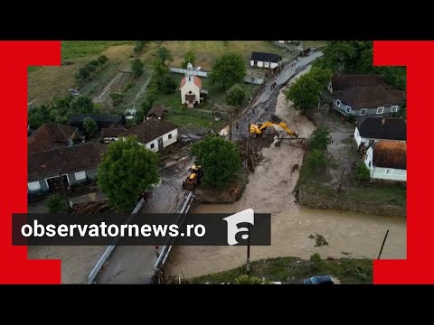 Şi-a dat viaţa pentru a-şi salva soţia din faţa viiturii