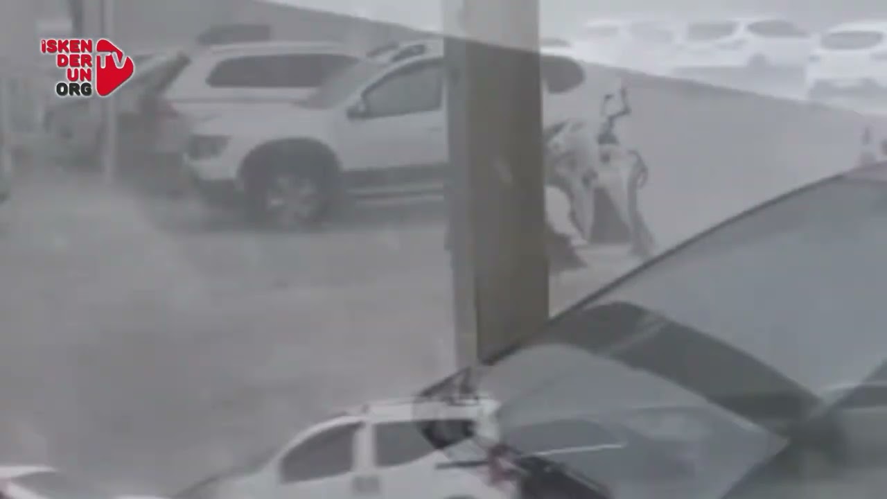 Defne’de Dolu Yağışı Korkuttu